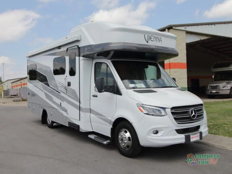 2026 Renegade RV Vienna 25TBC - Photo 2
