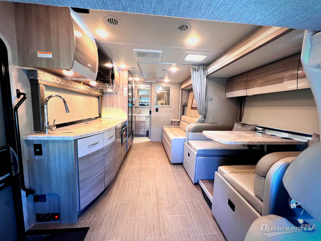 2023 Thor Motor Coach Tiburon 24FB, Photos photo 6