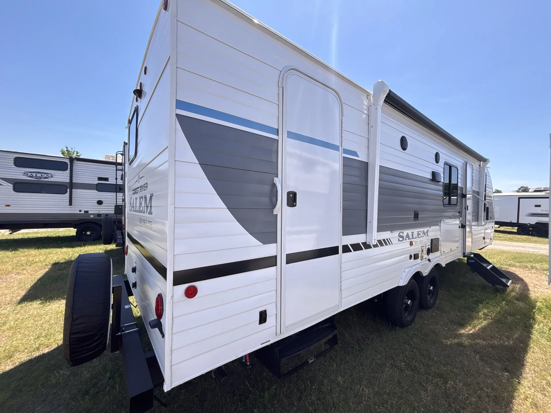 2026 Forest River Salem Cruise Lite 263BHXL — living area main