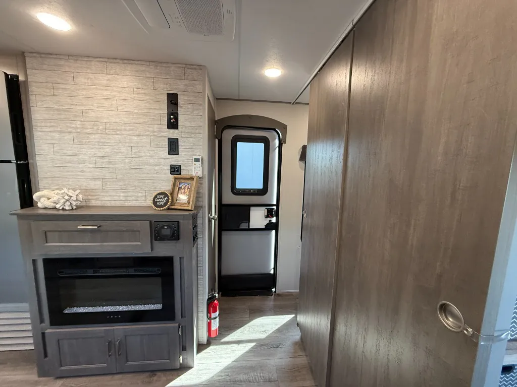 2026 Coachmen Catalina Legacy Edition 333DORM, Photos photo 68