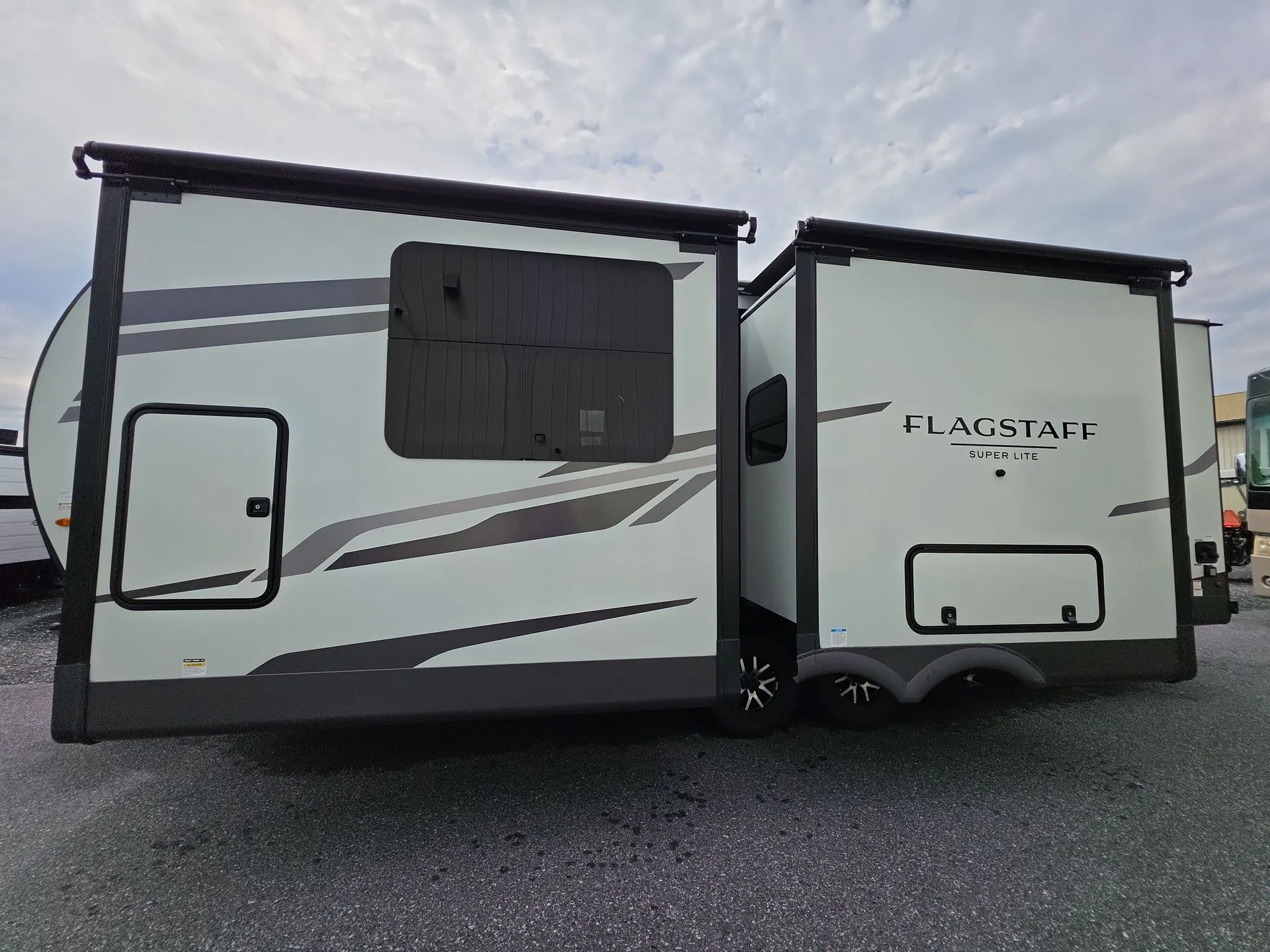 2027 Forest River Flagstaff Super Lite 26MBR - Photo 4
