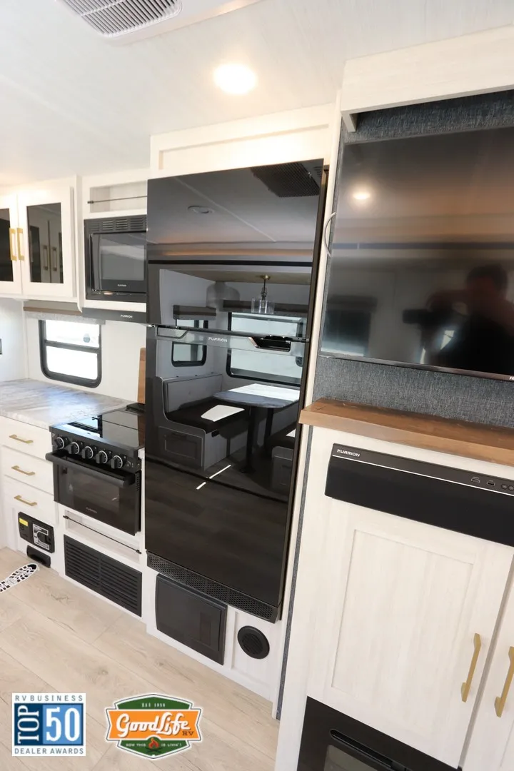 2024 Forest River Grand Surveyor 267RBSS - Photo 4