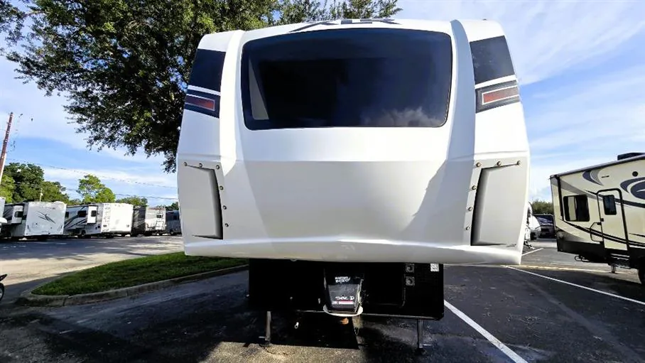 2022 Forest River XLR Nitro 351, Photos photo 8