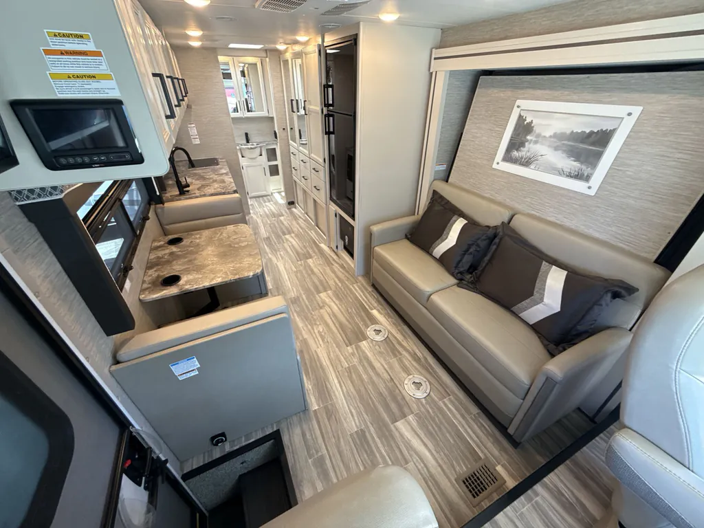 2023 Thor Motor Coach Vegas 24.3, Photos photo 8