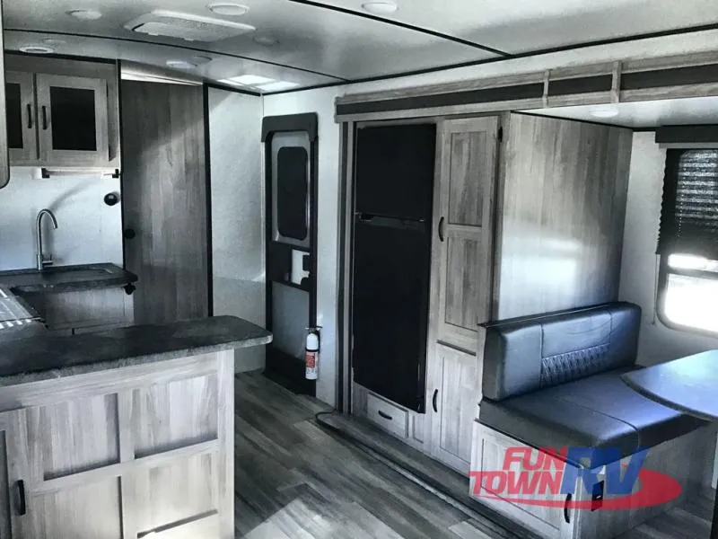 2023 Coachmen Northern Spirit Ultra Lite 2764RE - Photo 4