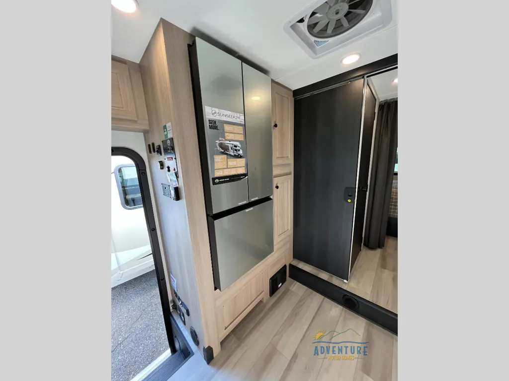 2026 Forest River Sunseeker 3050S, Photos photo 14
