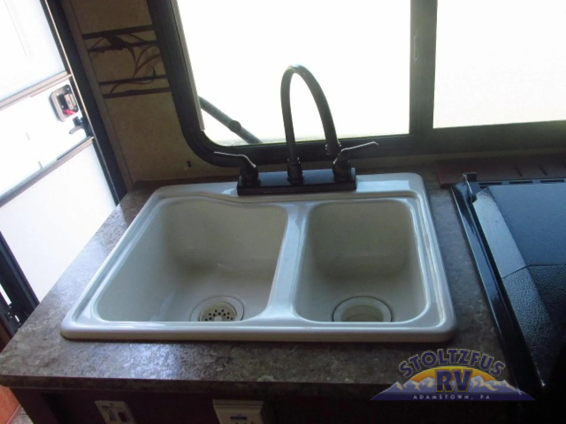 2013 Forest River Surveyor 191T - Photo 4