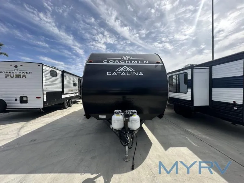 2026 Coachmen RV Catalina Summit Series 8 231BHS - Photo 2