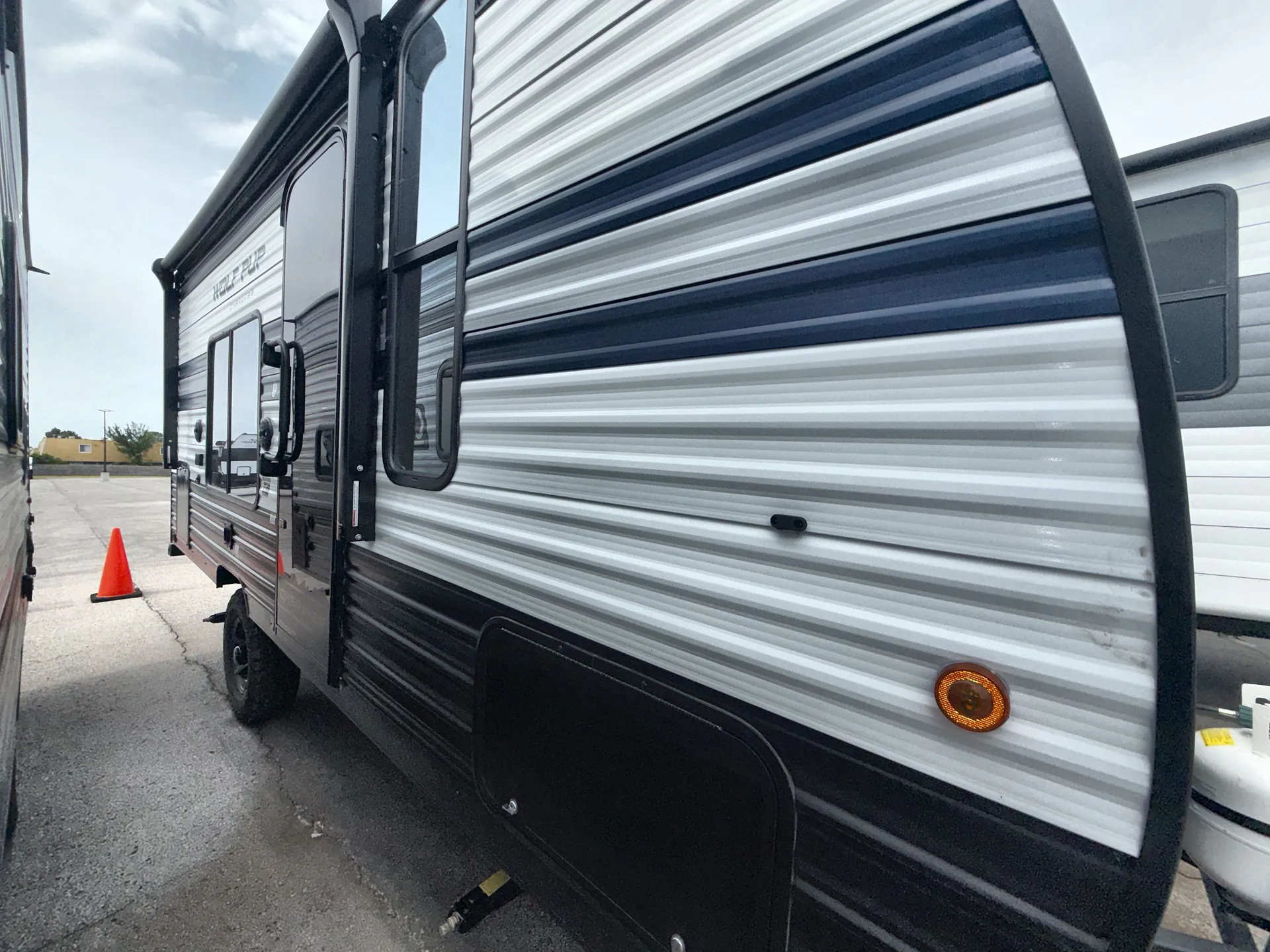 2027 Forest River Cherokee Wolf Pup 16FQW — campside