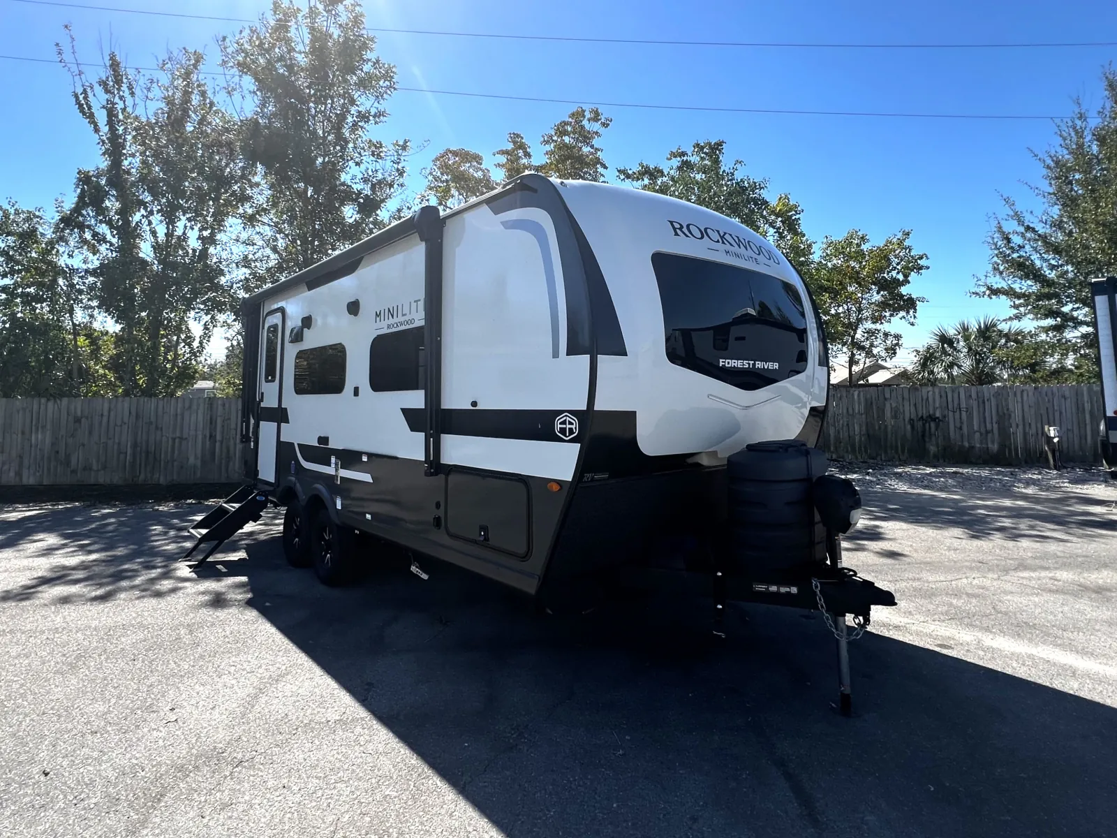 2026 Forest River Rockwood Mini Lite 2109S