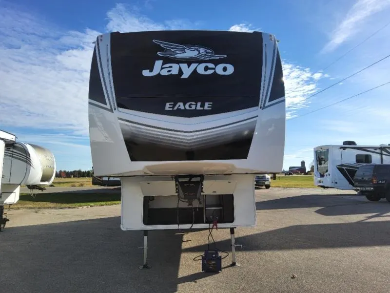 2026 Jayco Eagle 365UKTS - Photo 3