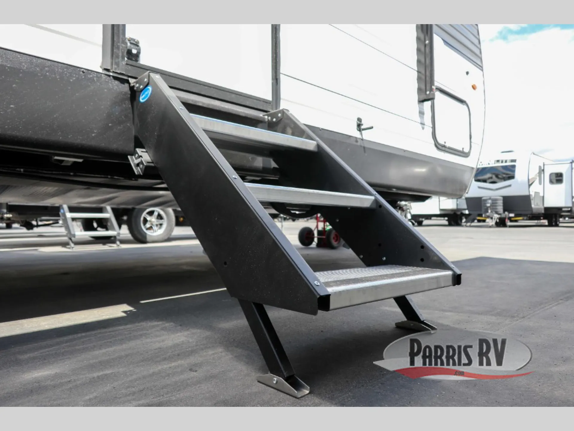 2026 Open Range RV Open Range Colt 28DBS - Photo 3