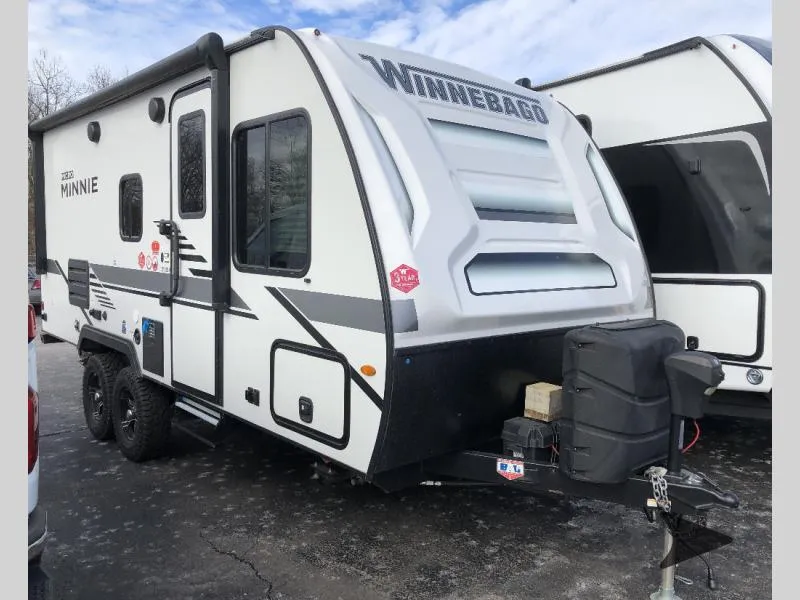 2022 Winnebago Micro Minnie 2100BH - Photo 2