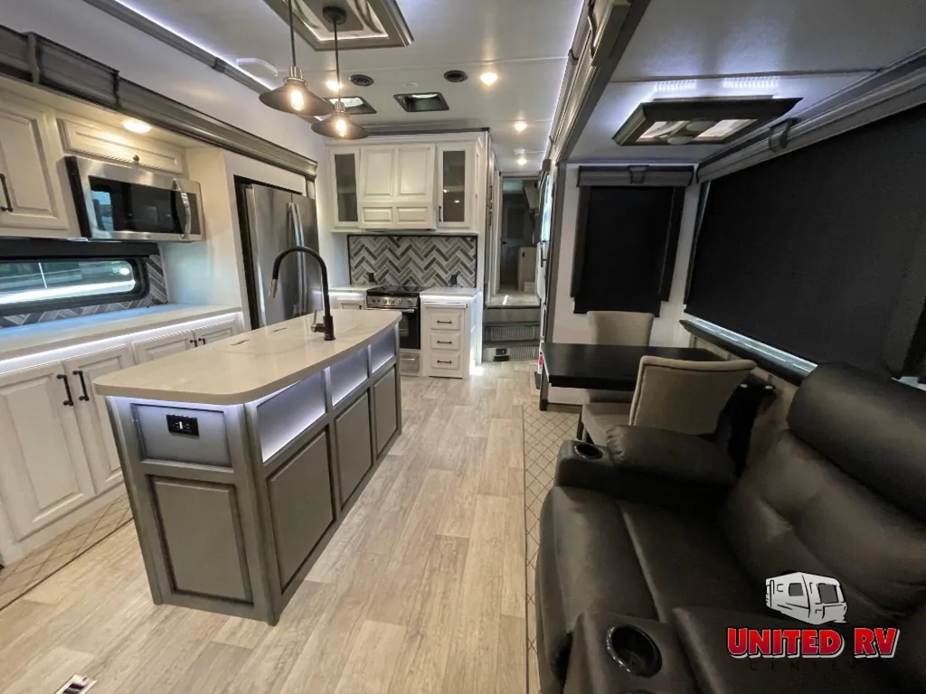 2022 Keystone Montana 3231CK, Photos photo 3
