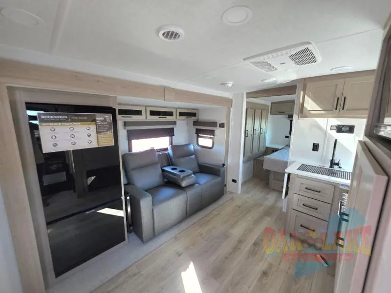 2026 Forest River Rockwood Mini Lite 2511S - Photo 4