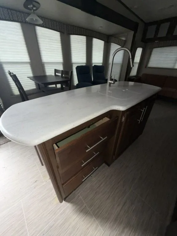 2019 Forest River Wildcat 32WB, Photos photo 29