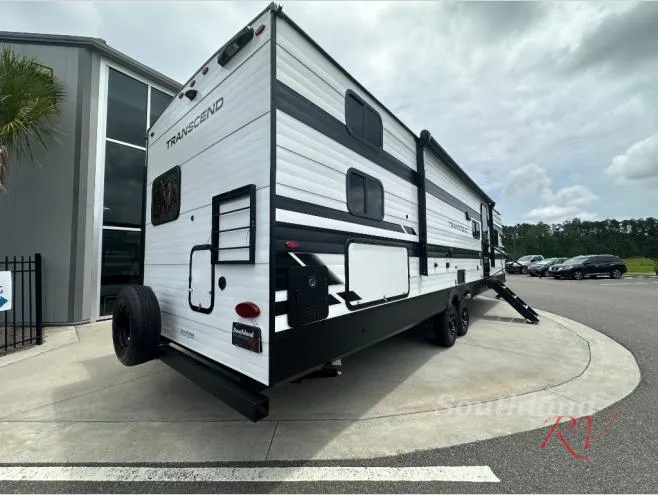 2026 Grand Design Transcend 335BHT - Photo 3