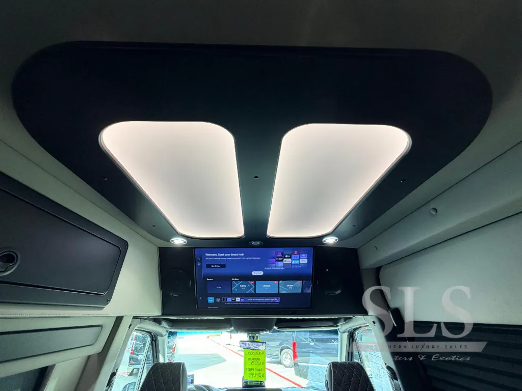 2026 Midwest Automotive Designs Luxe Cruiser D4, Photos photo 40