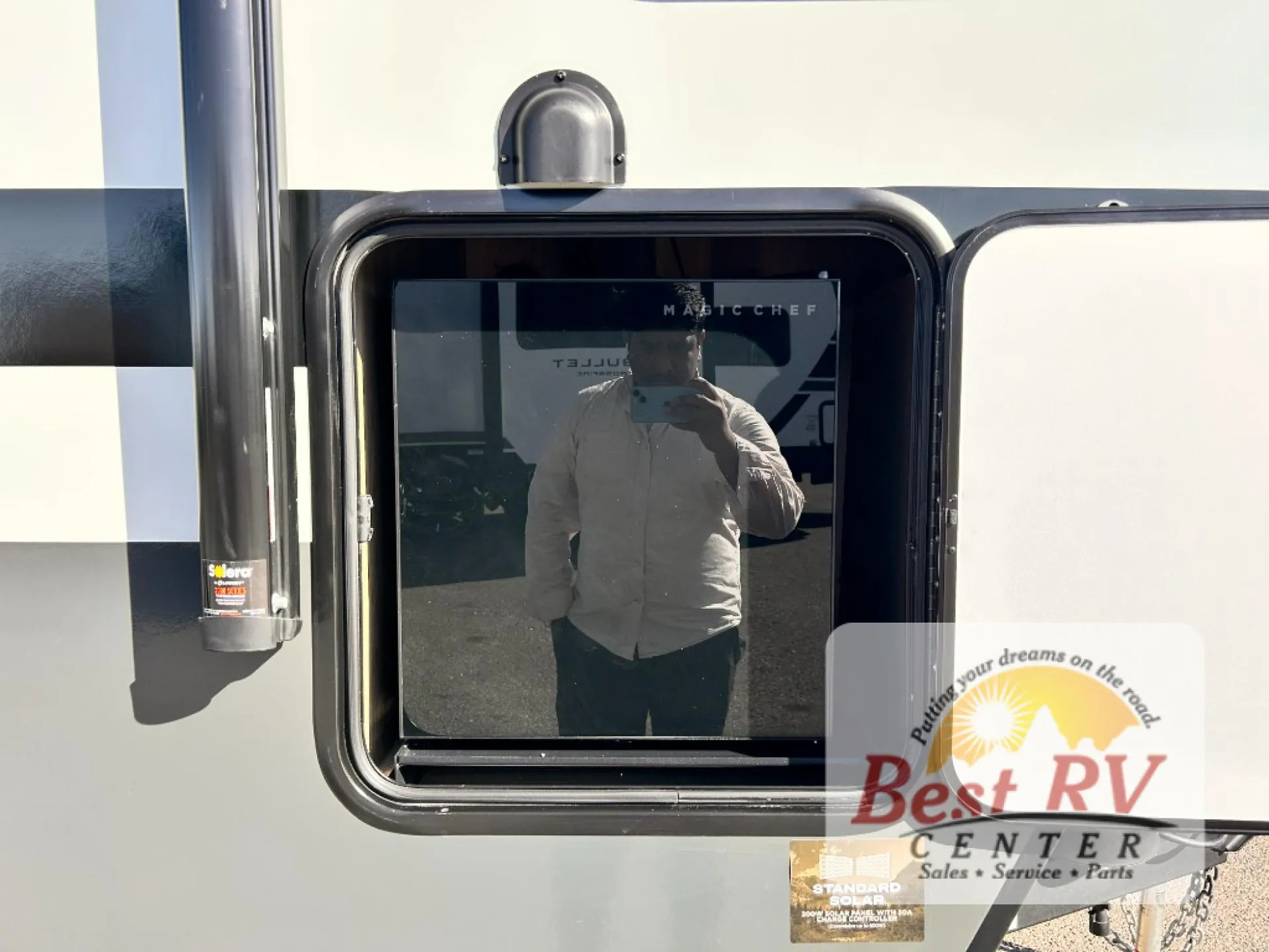 2027 Forest River Rockwood Mini Lite 2506FK — Photo 5