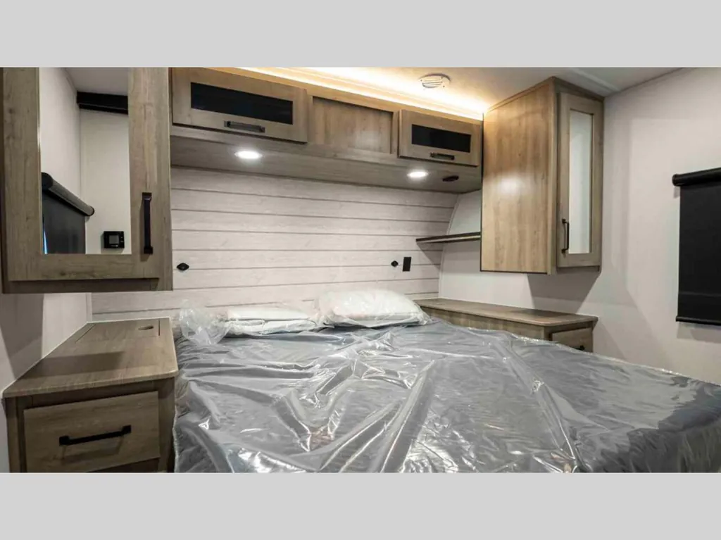 2026 Forest River Solaire 2430BHS, Photos photo 30