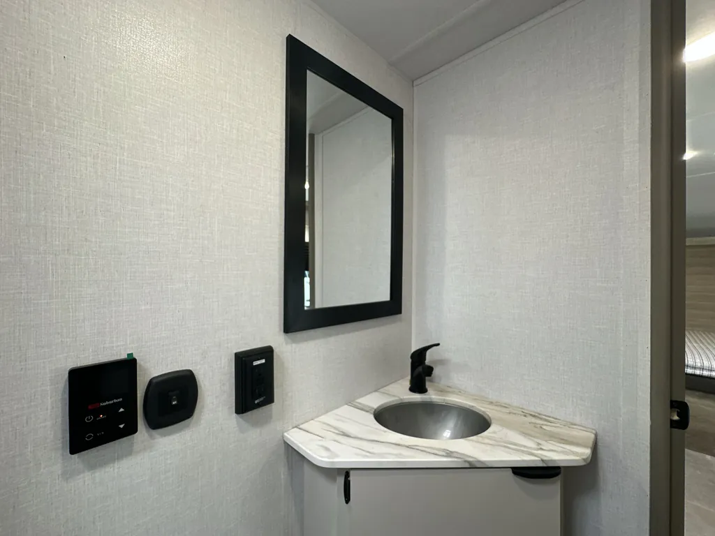 2027 Forest River Airelume 160, Photos photo 21