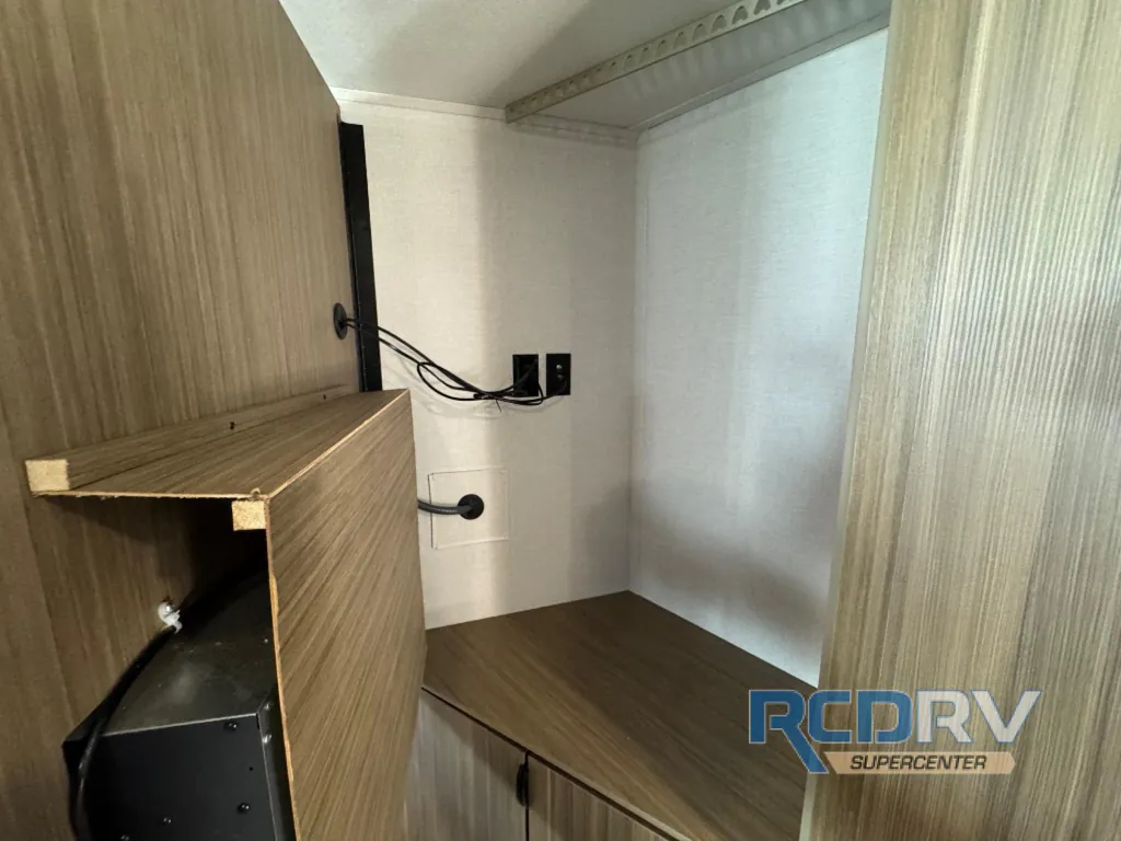 2027 Forest River Salem Grand Villa 42ZEN, Photos photo 11