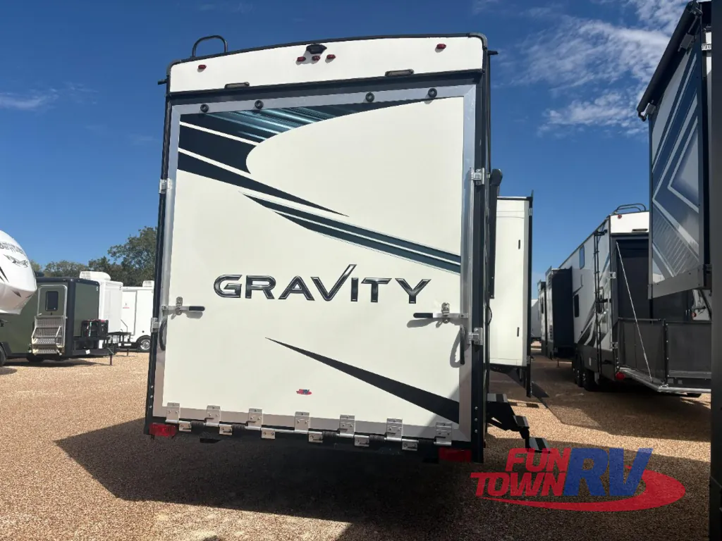 2022 Heartland Gravity 3550, Photos photo 5