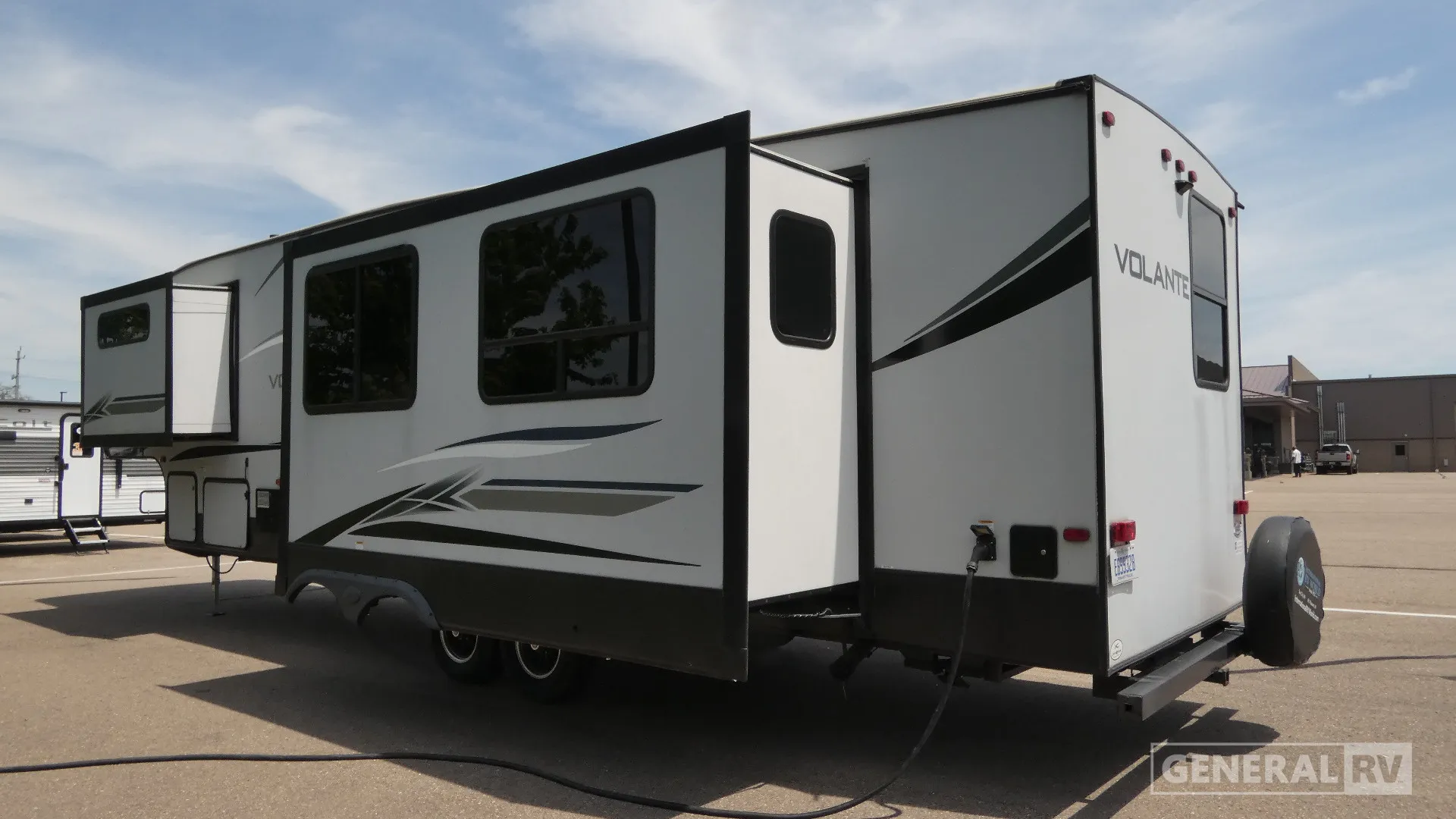 2020 Crossroads RV Volante 326RK - Photo 4