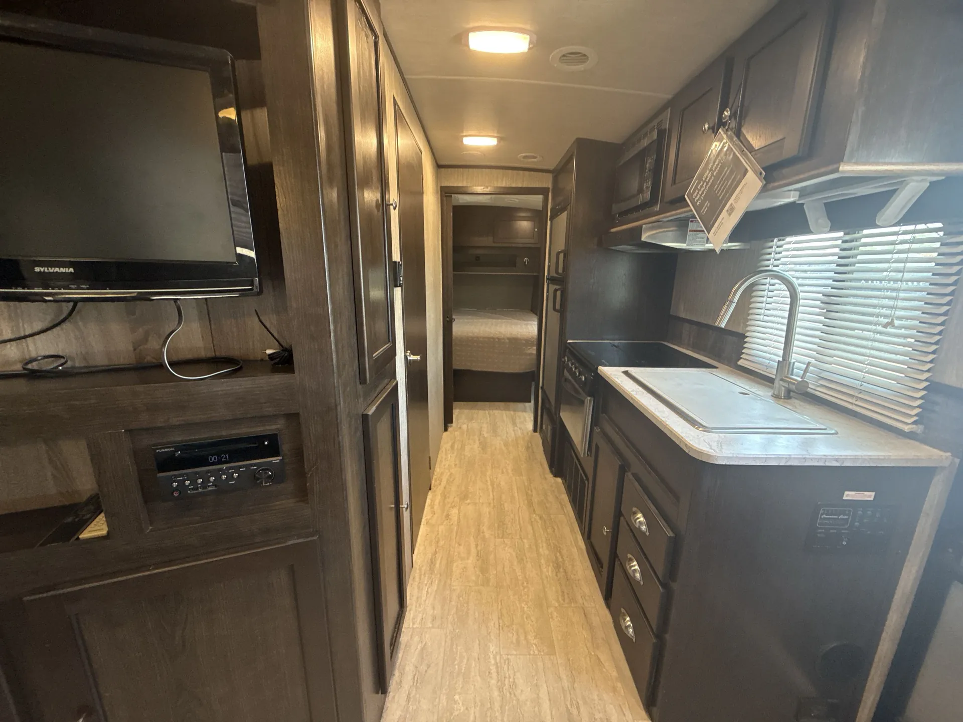 2018 cruiser rv Shadow Cruiser 200RDS - Photo 4