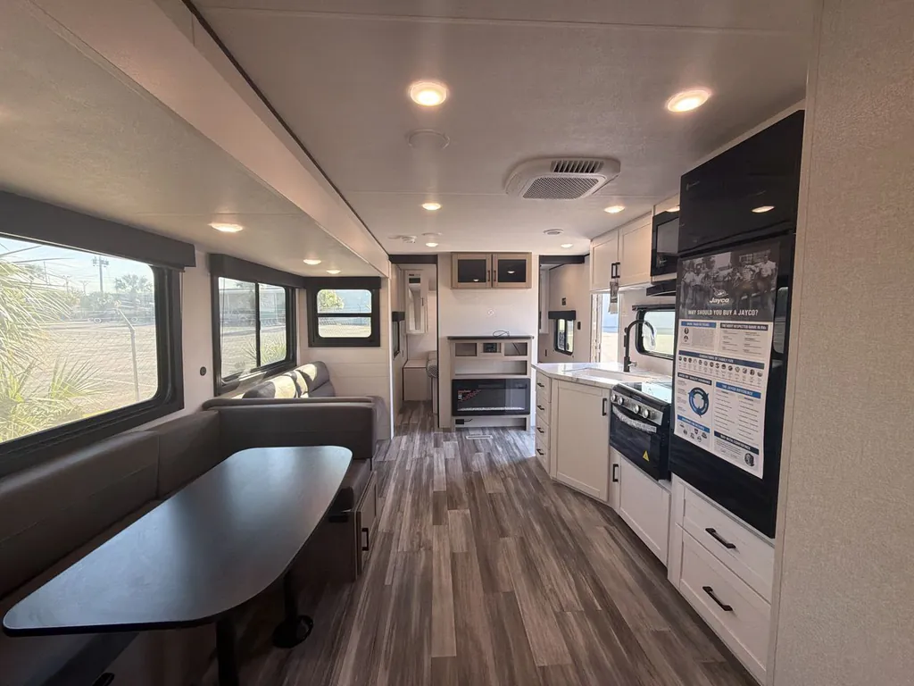 2026 Jayco Jay Flight SLX 321BDS, Photos photo 14