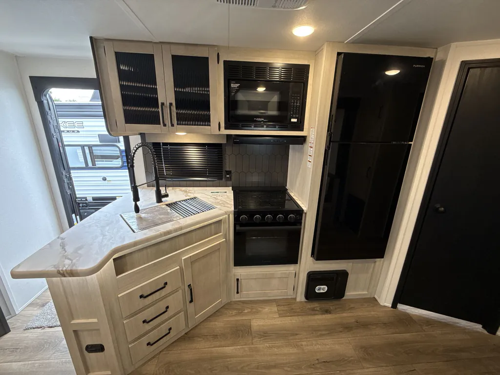 2026 Forest River Puma 32BHQS, Photos photo 14