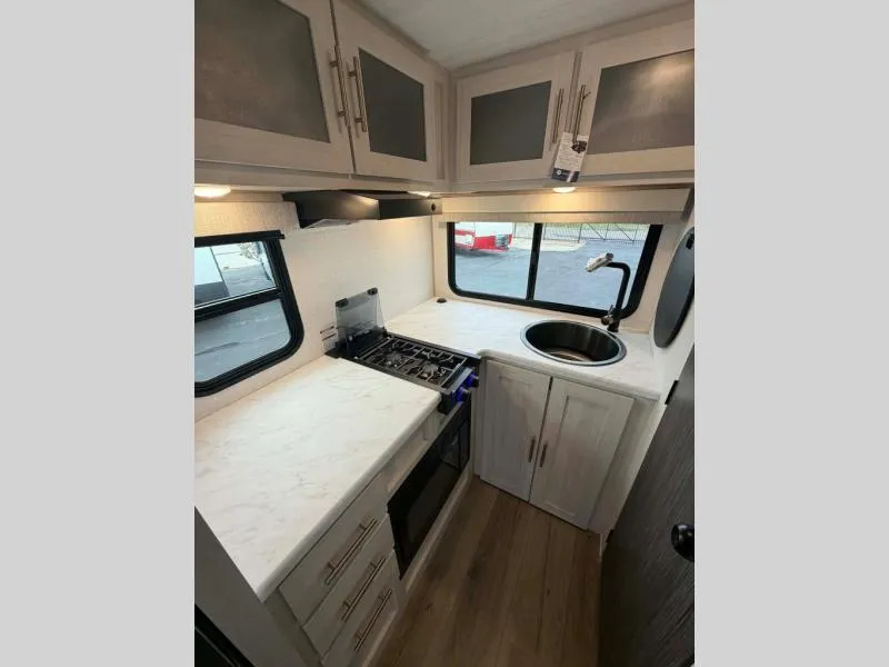 2026 Forest River R-Pod 185 - Photo 4