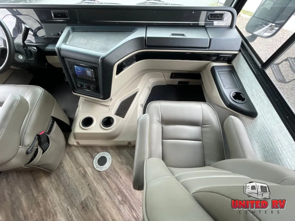 2024 Entegra Coach Emblem 36U, Photos photo 7