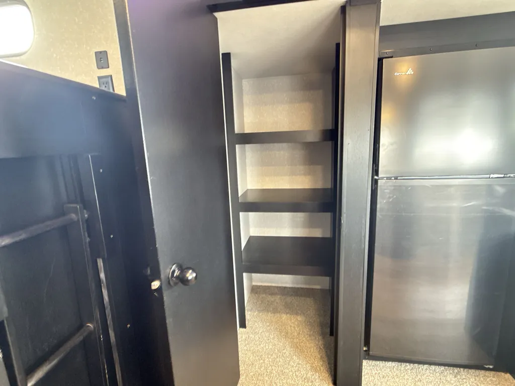 2022 Forest River Cherokee 274BRB, Photos photo 23