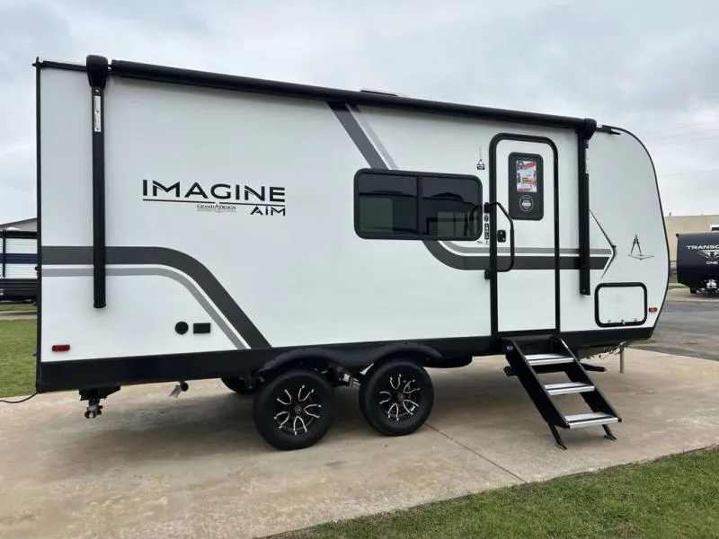 2026 Grand Design Imagine AIM 19MLA - Photo 3