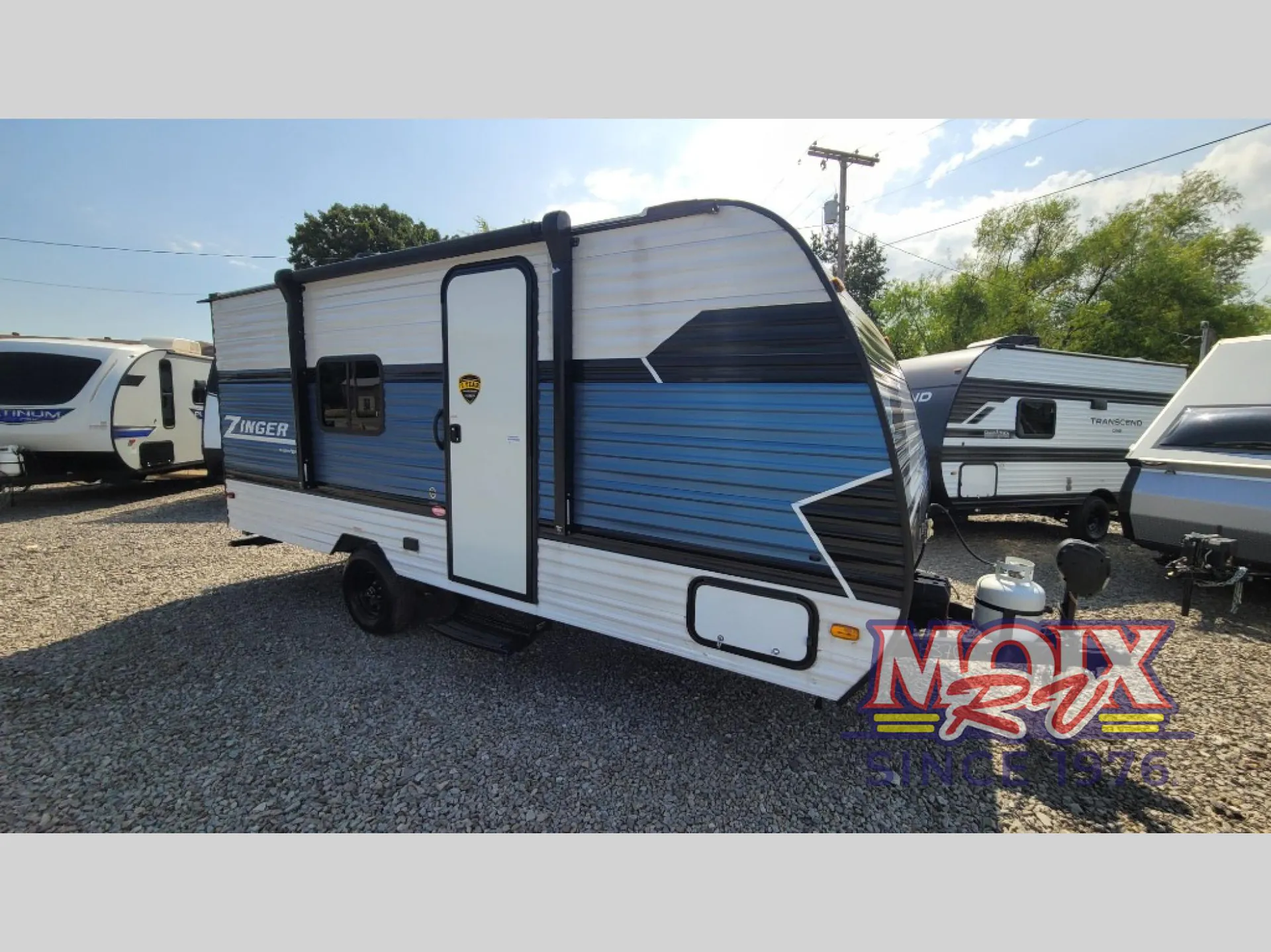 2025 CrossRoads Zinger Lite 18RB dealer photo 1 from Moix RV