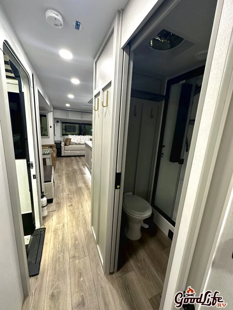 2026 Brinkley Model Z 297, Photos photo 92
