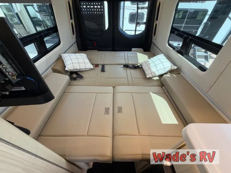 2026 Airstream Interstate 24GL Used    Std. Model - Photo 4