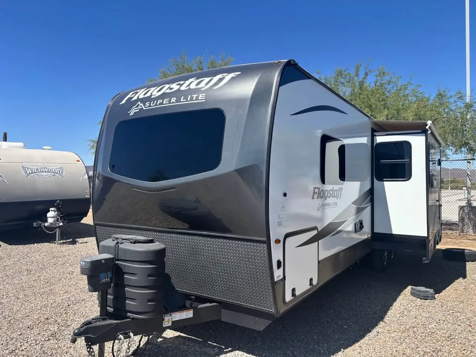 2025 Forest River Flagstaff Super Lite 29DBH - Photo 3