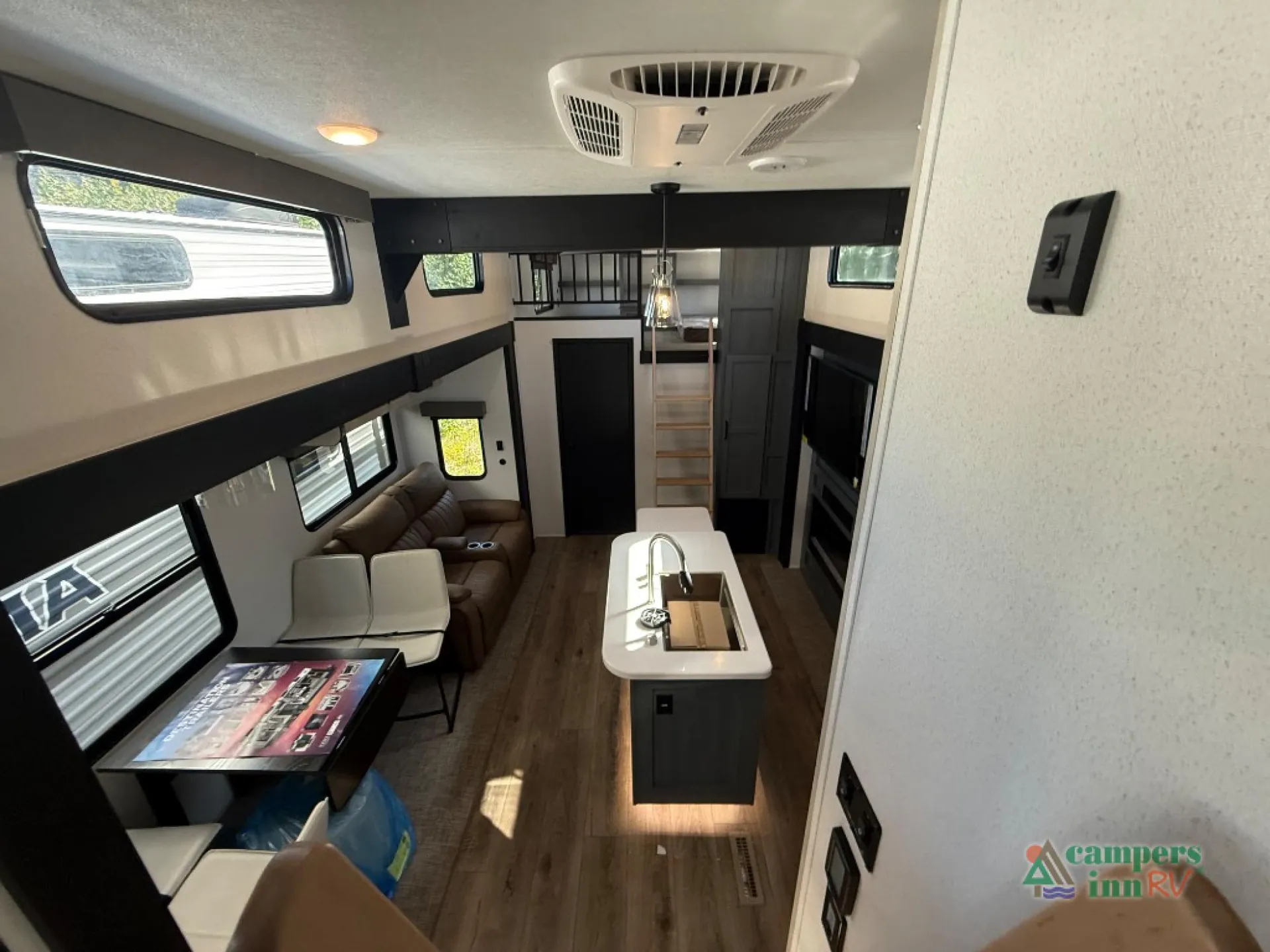 2027 Forest River Puma Vista 421LFT