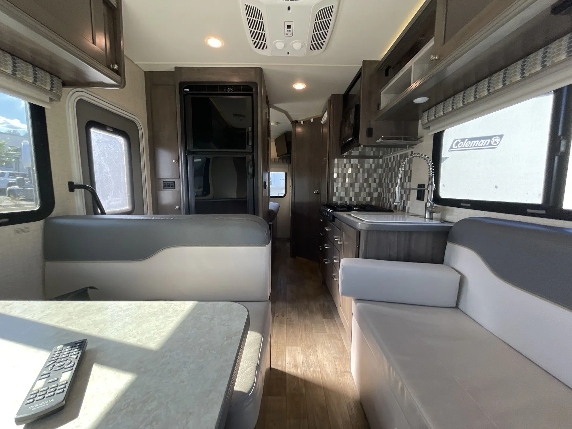 2018 Winnebago Fuse 23T — living area main
