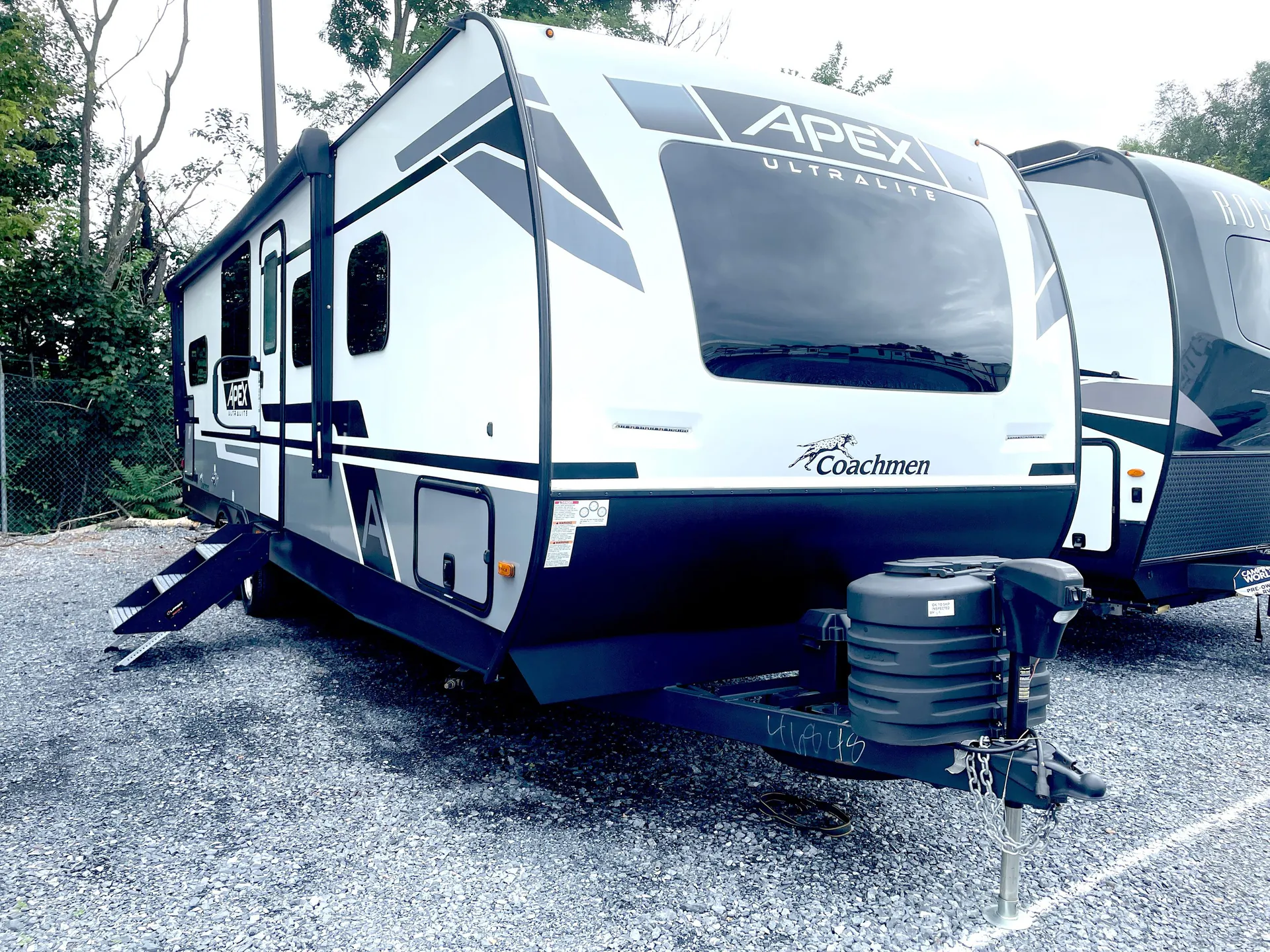 2024 Coachmen Apex 264RKS - Photo 2