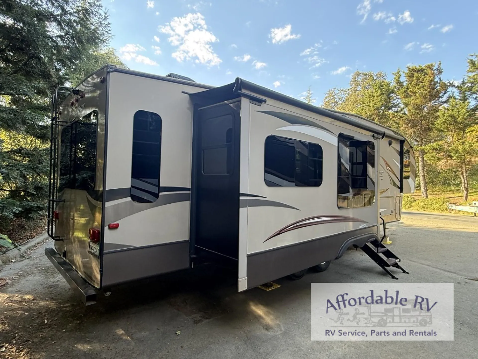 2016 Keystone Cougar 333MKS - Photo 4