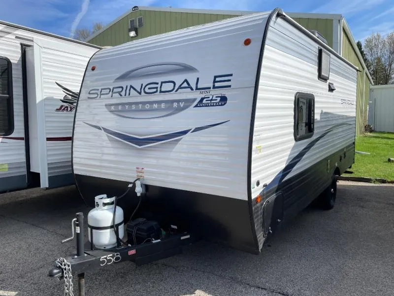 2024 Keystone RV Springdale Classic Mini 1700FQ - Photo 3