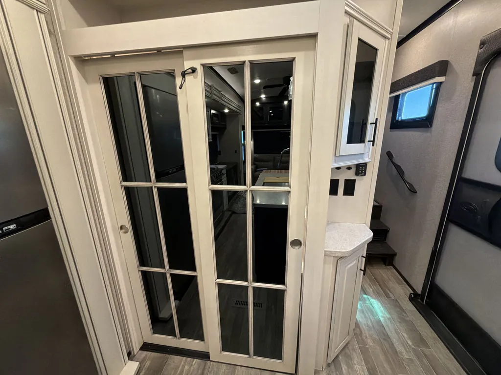 2021 Jayco North Point 387FBTS, Photos photo 36