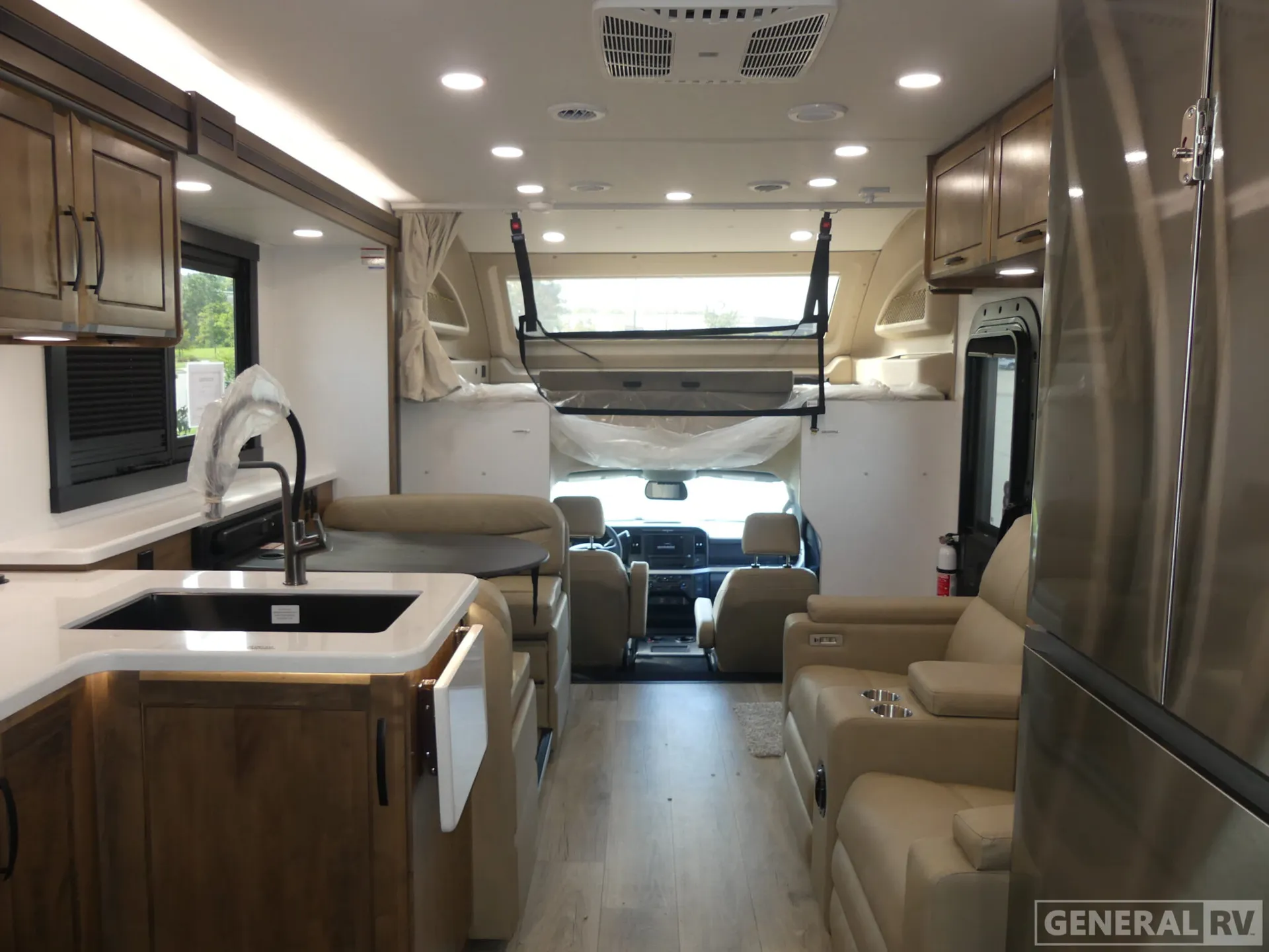 2026 Entegra Coach Accolade XT 32U - Photo 3