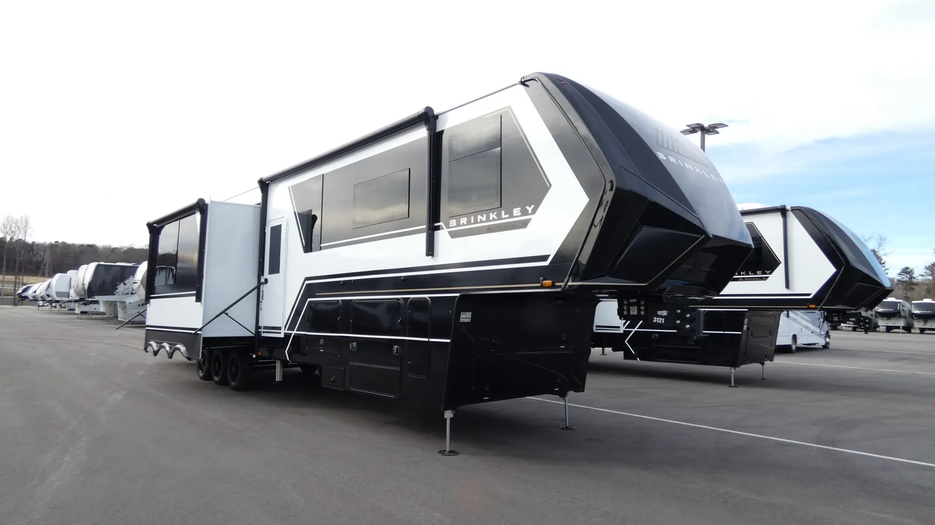 2026 Brinkley Model G 4150 - Photo 2