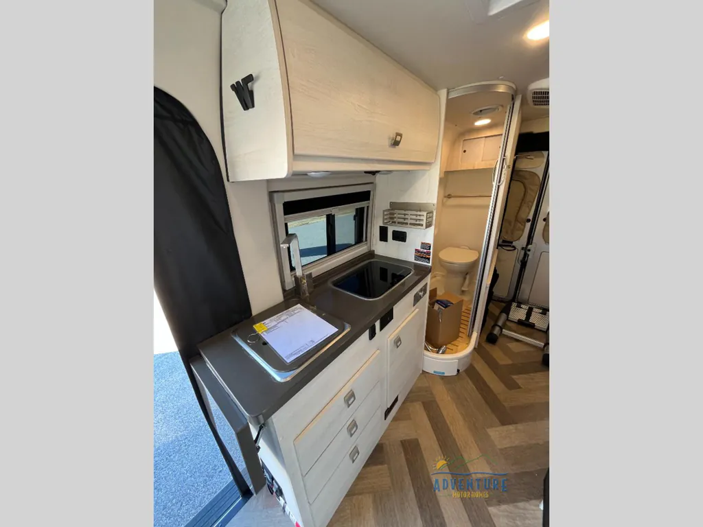 2025 Winnebago Travato 59G, Photos photo 10