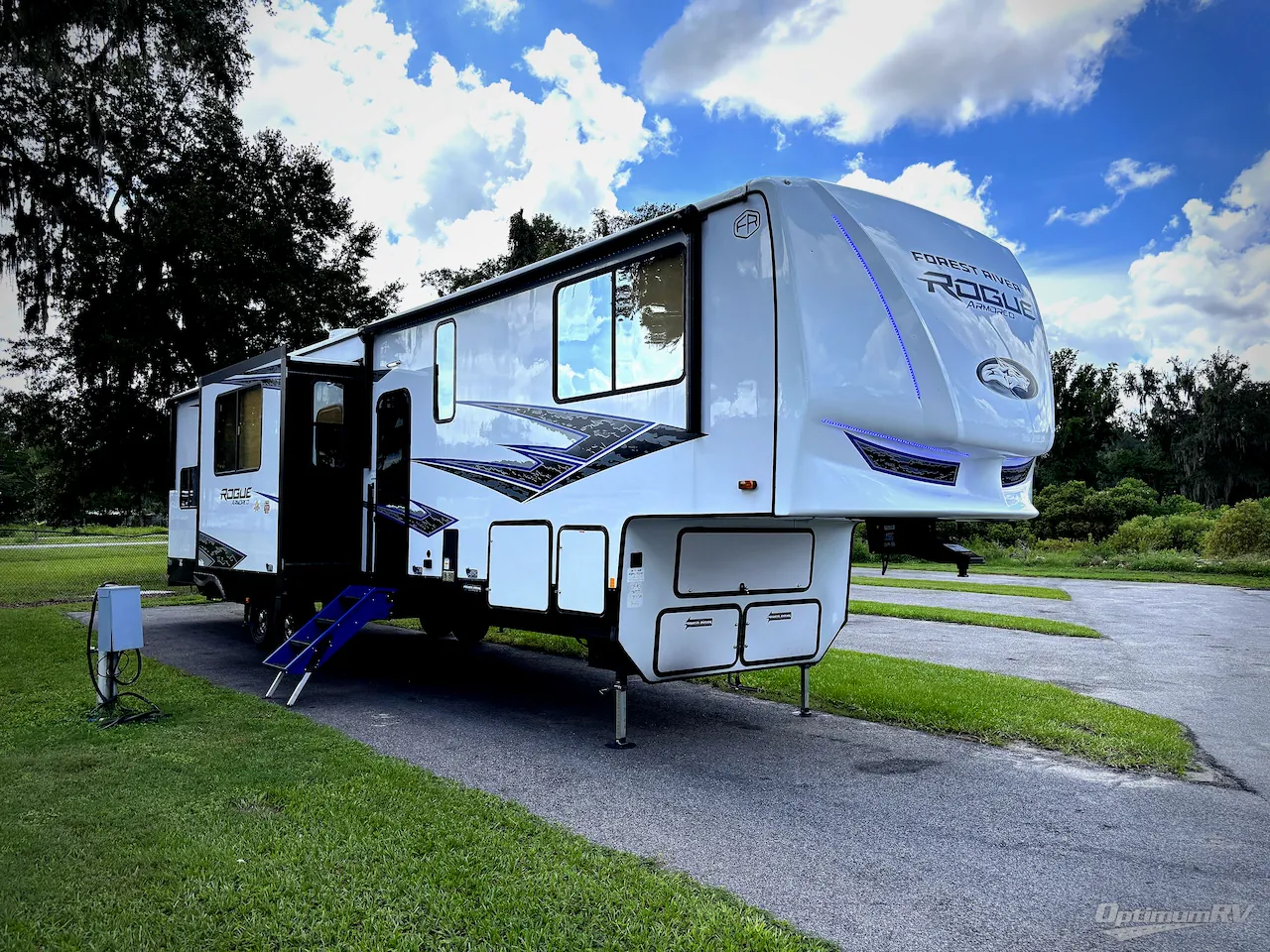 2027 Forest River Vengeance Rogue Armored 351G2 dealer photo 1 from Optimum RV