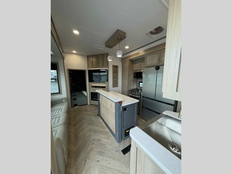2026 Keystone Raptor 415 - Photo 3